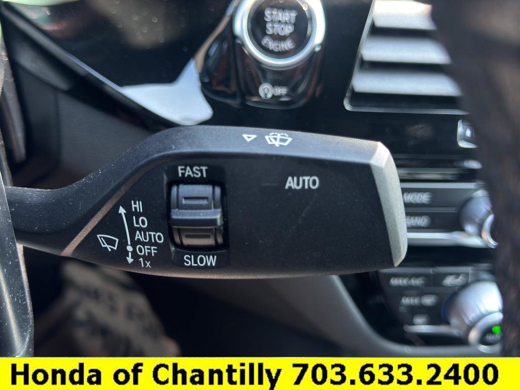 Used 2022 BMW 530i xDrive w/ Premium Package AWD/4WD image 11