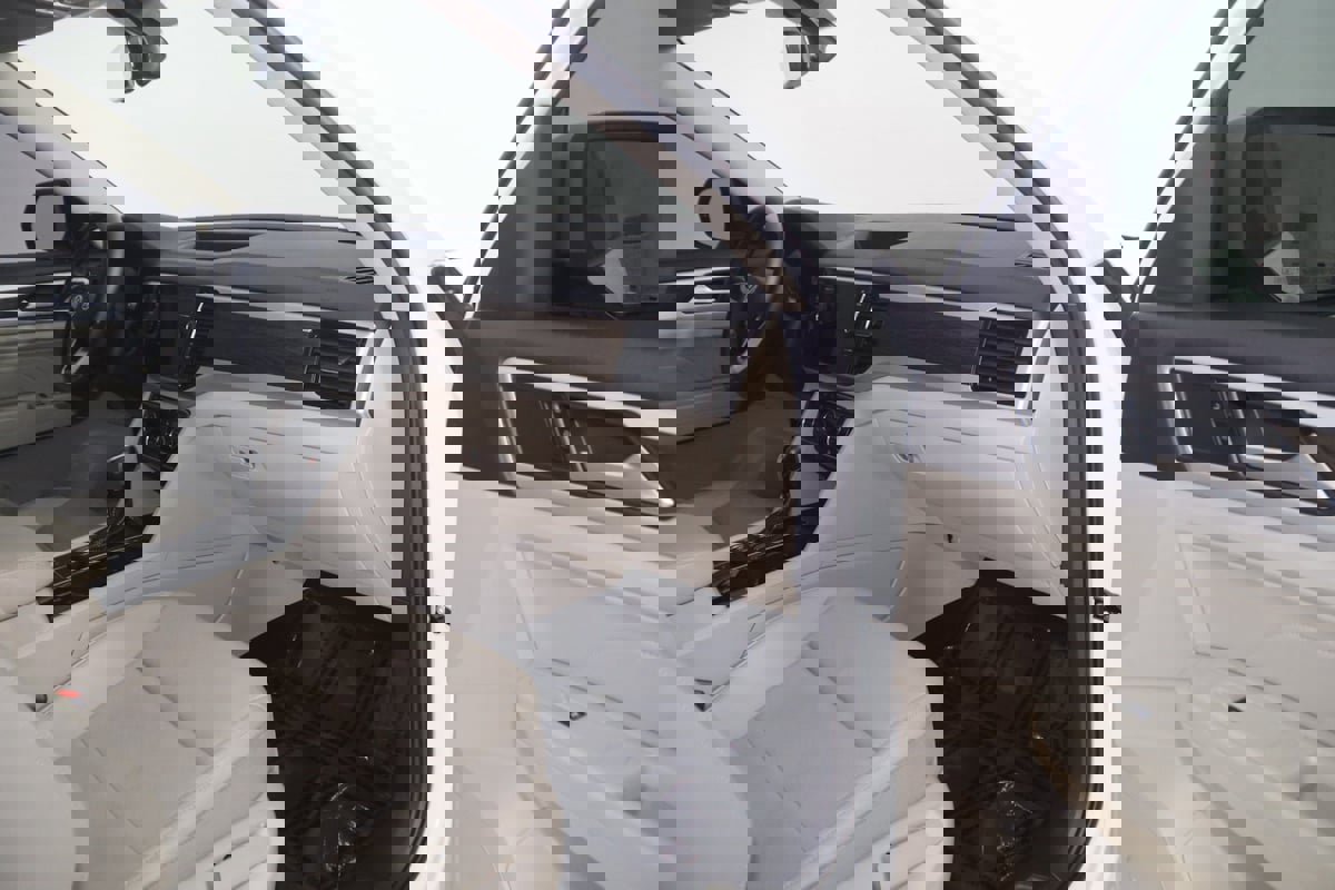 Used 2022 Volkswagen Atlas SE image 42