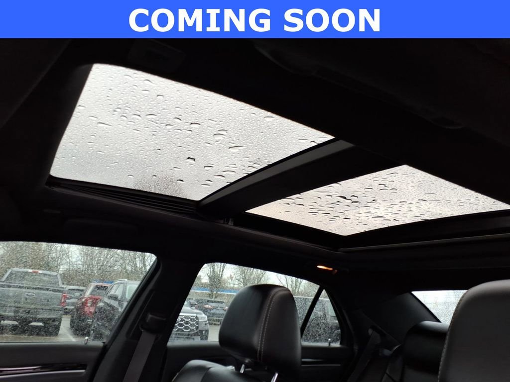 Used 2017 Chrysler 300 S AWD/4WD image 8