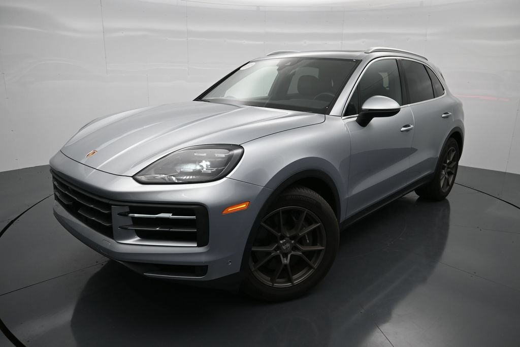 Certified 2025 Porsche Cayenne