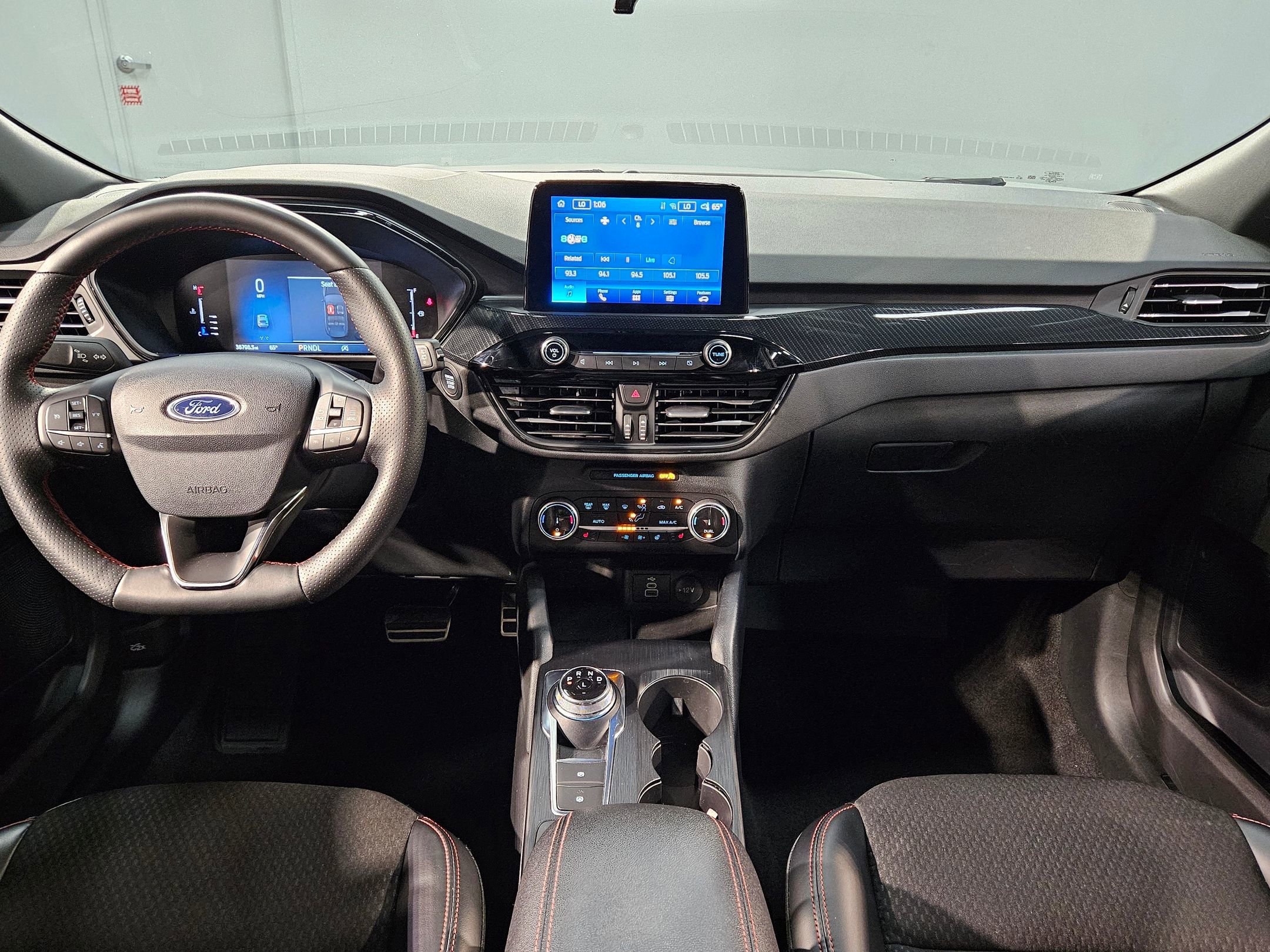 Used 2024 Ford Escape ST-Line AWD/4WD image 10