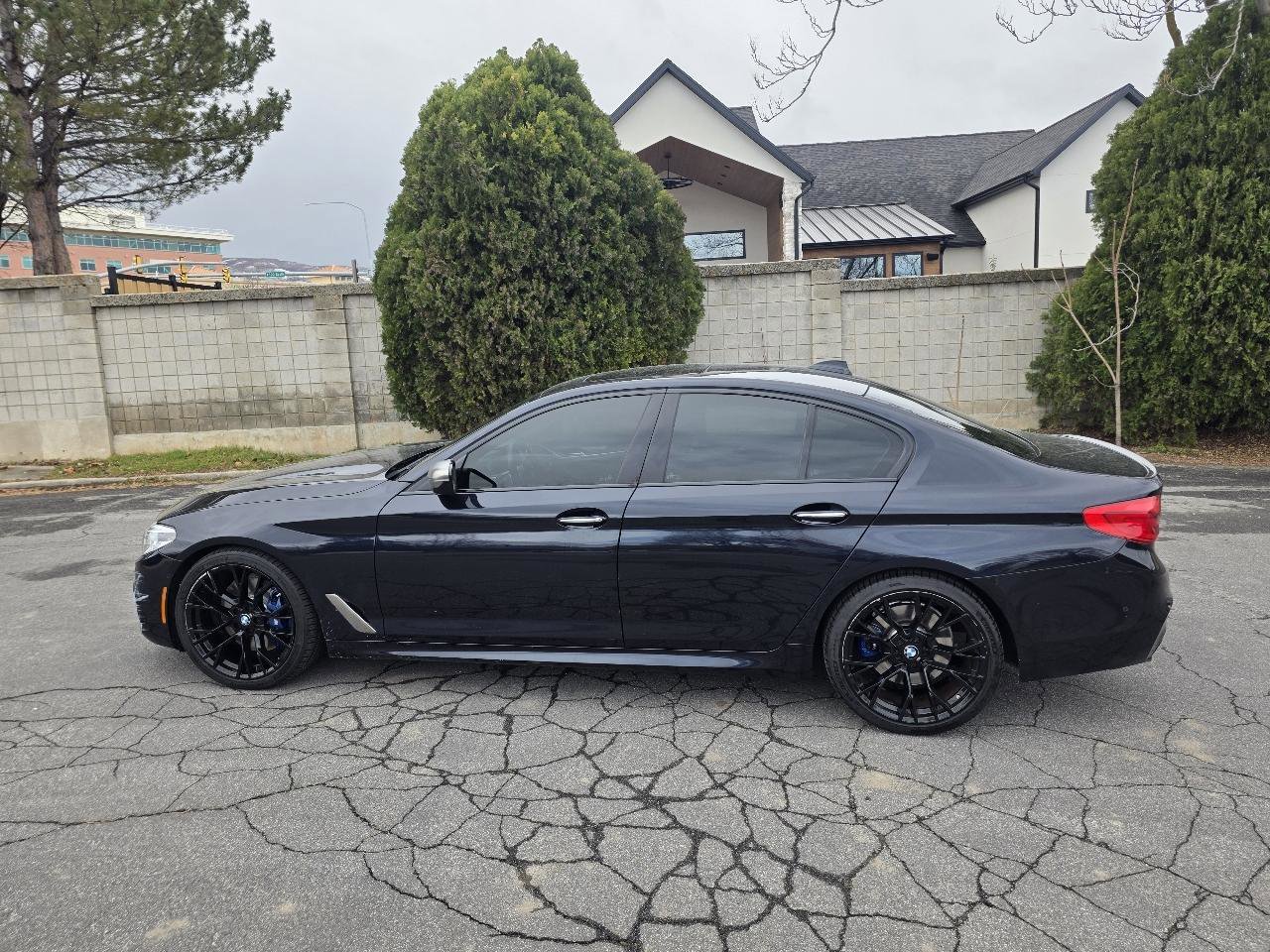 Used 2018 BMW M550i xDrive w/ Driving Assistance Package image 7