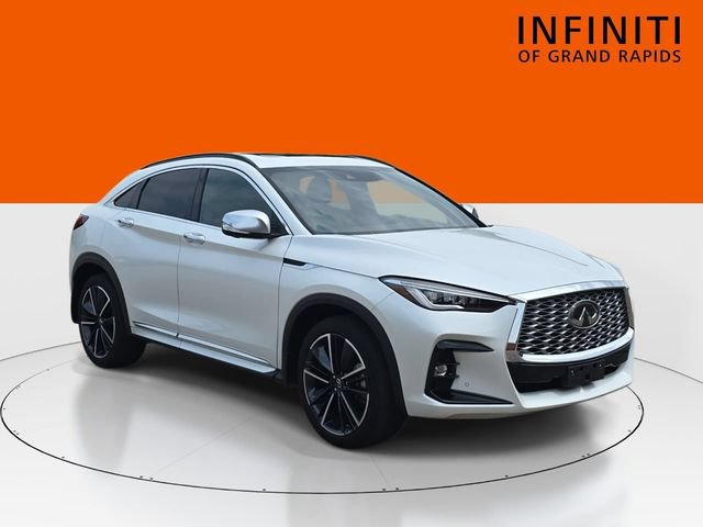 Used 2023 INFINITI QX55 Essential w/ Accent Package AWD/4WD image 1