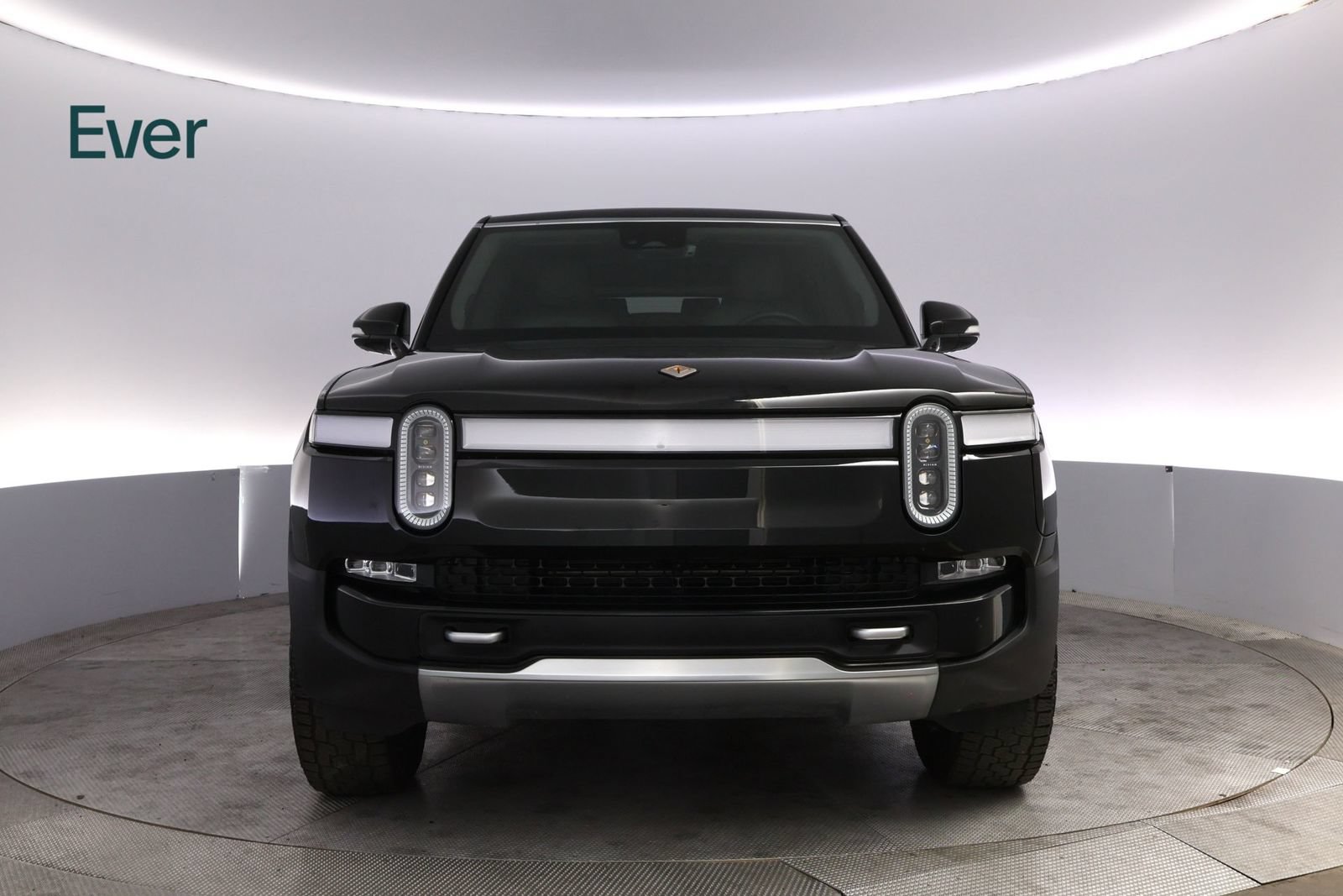Used 2024 Rivian R1S Adventure AWD/4WD image 12