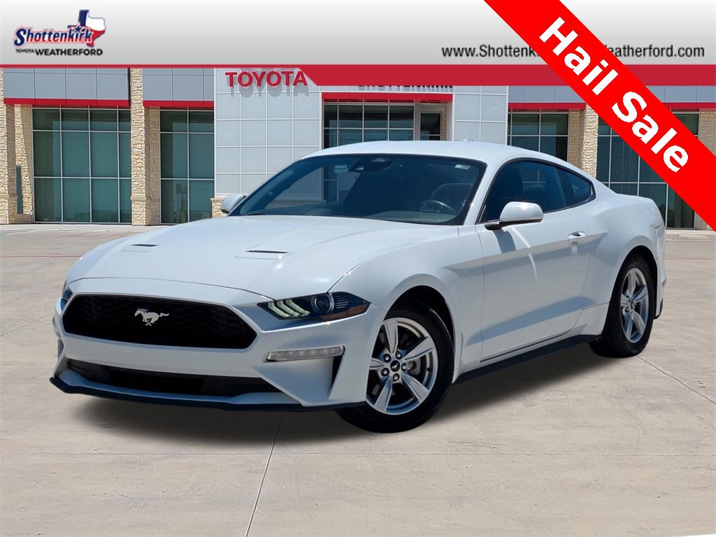 Used 2022 Ford Mustang EcoBoost image 1