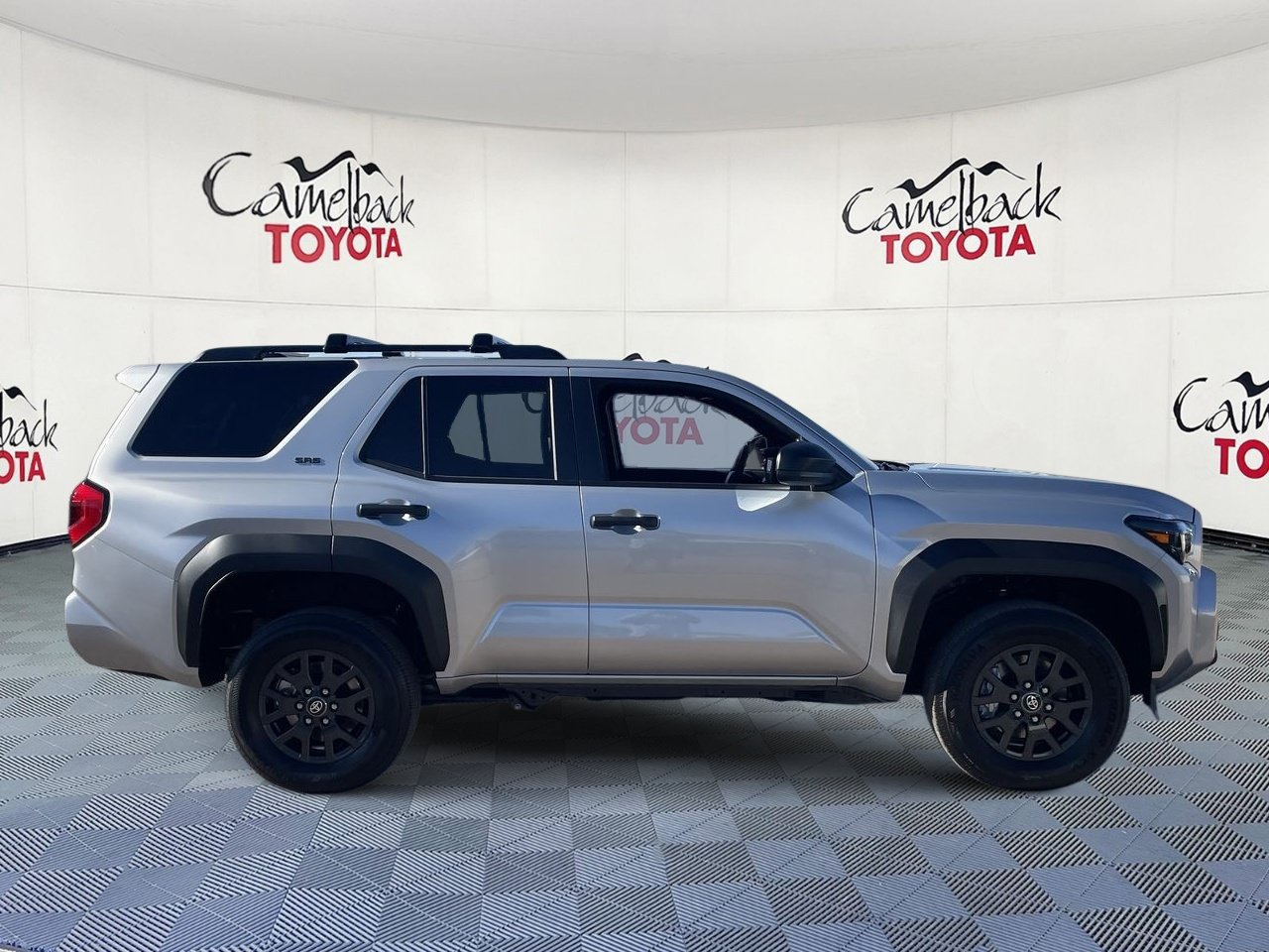 New 2026 Toyota 4Runner SR5 AWD/4WD image 9