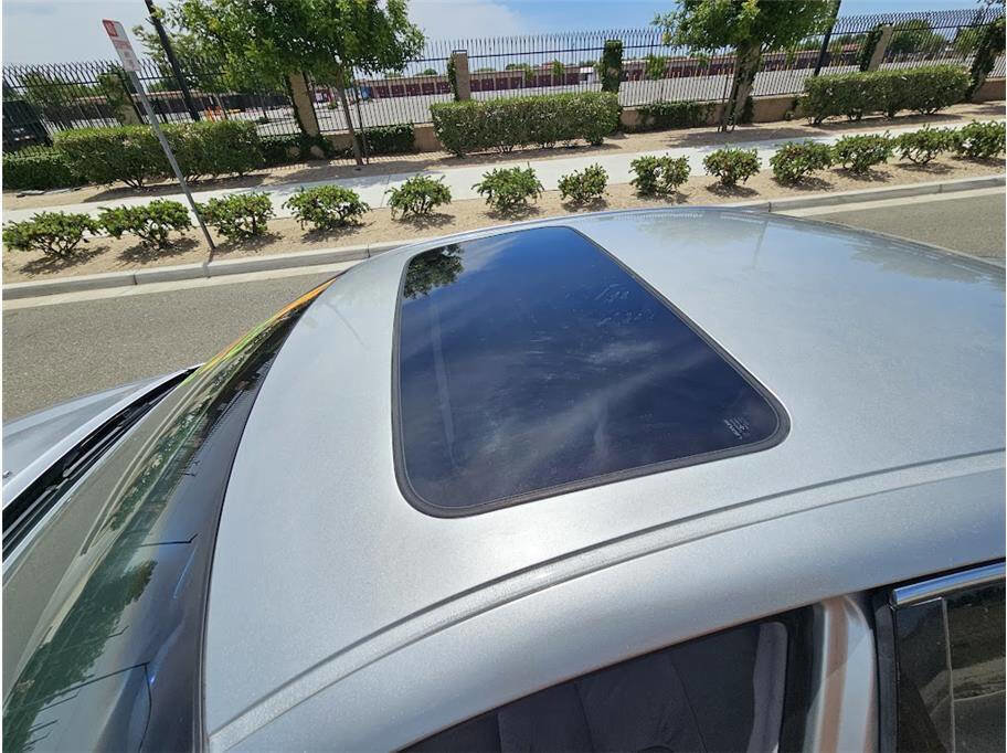 Used 2004 Lexus ES 330 FWD image 9