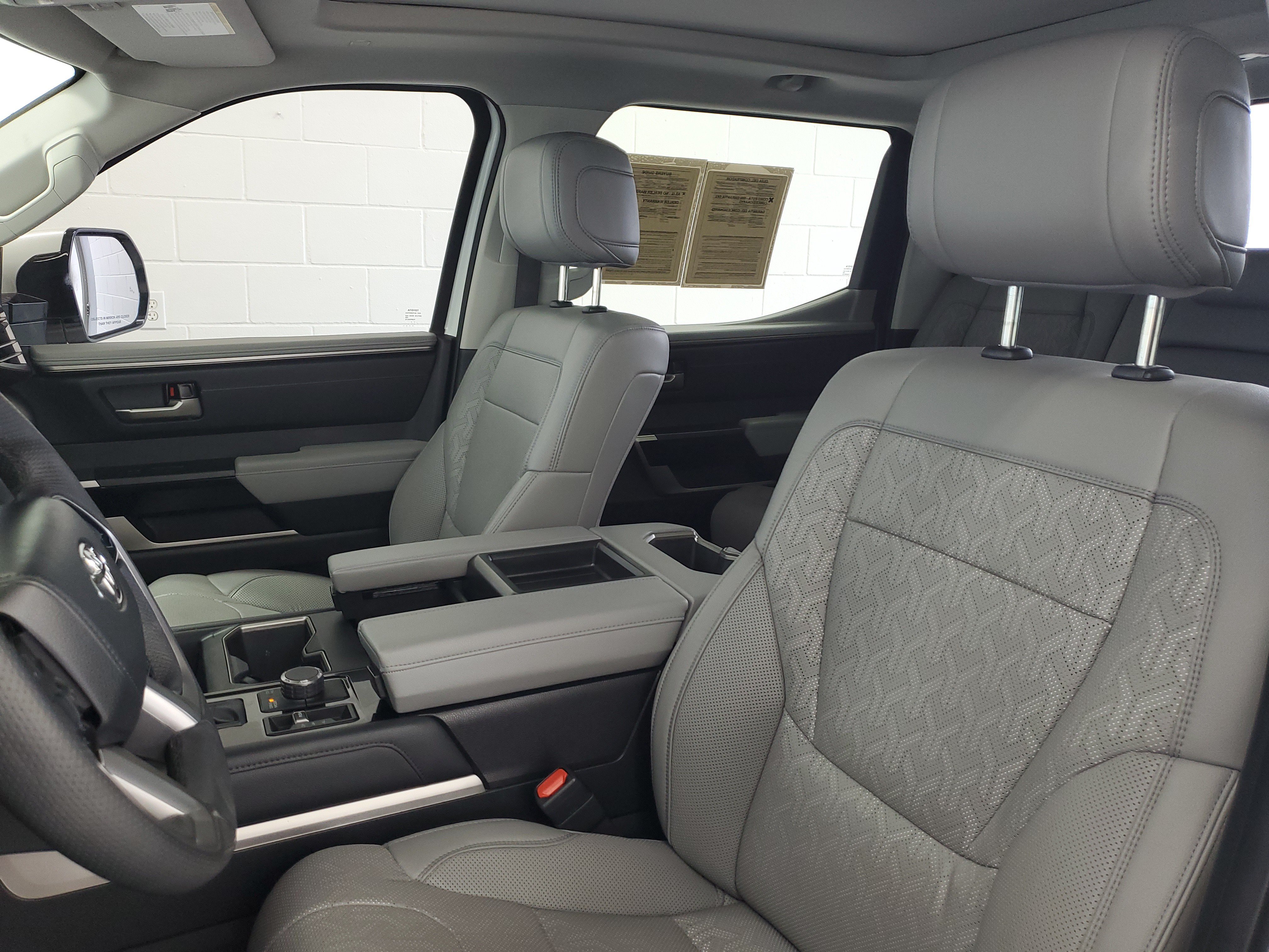 Used 2023 Toyota Tundra Limited w/ Power Package AWD/4WD image 20