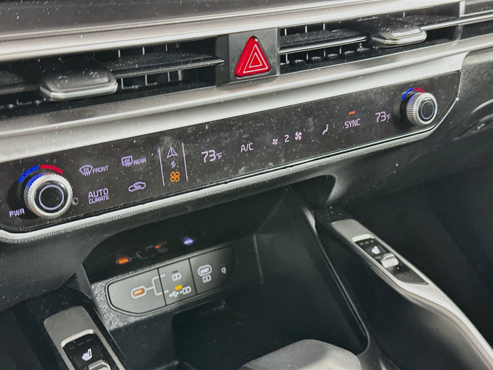 Used 2024 Kia Sorento S FWD image 24