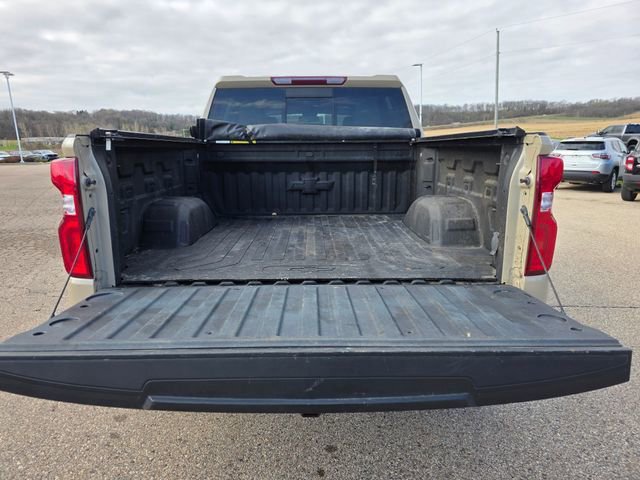 Used 2022 Chevrolet Silverado 1500 LT Trail Boss w/ LT Trail Boss Premium Package AWD/4WD image 44
