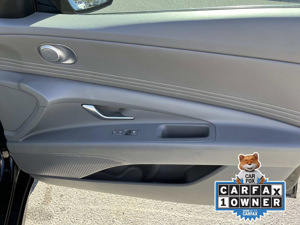 Used 2024 Hyundai Elantra SEL w/ Convenience Package image 21
