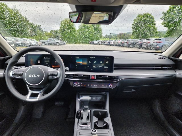 New 2025 Kia K5 LXS FWD image 19