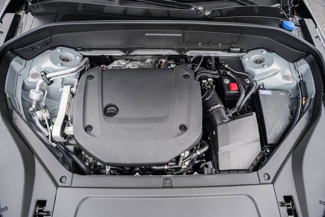 New 2026 Volvo XC90 B6 Plus w/ Protection Package Premier image 18