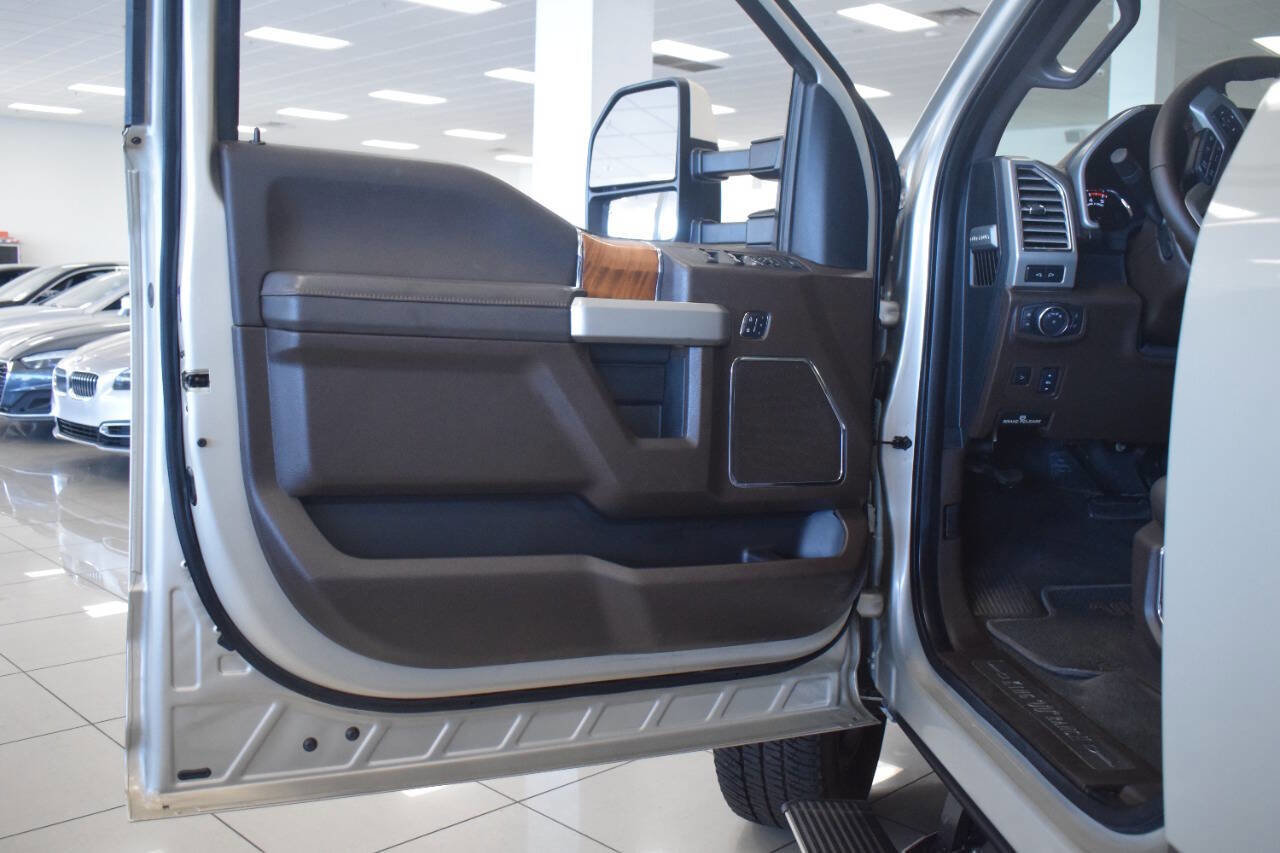 Used 2017 Ford F250 King Ranch w/ King Ranch Ultimate Package image 34