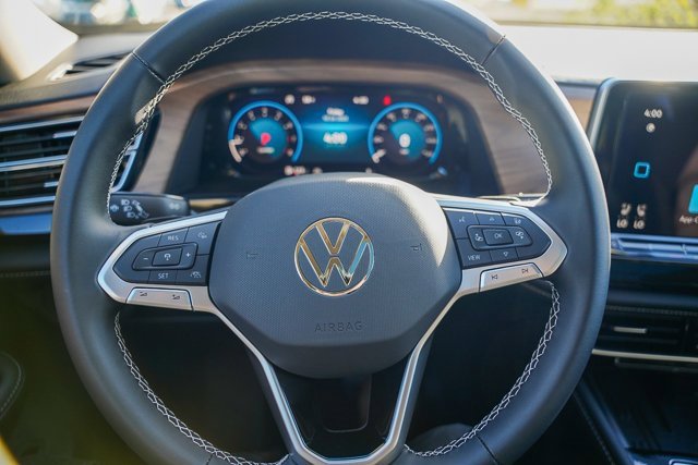 New 2026 Volkswagen Atlas SE image 13