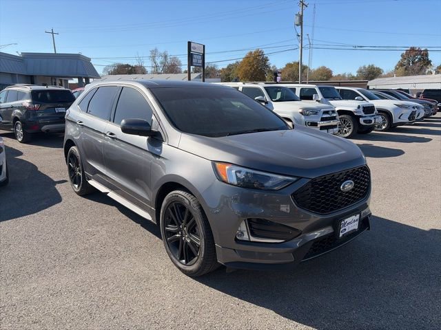 Used 2022 Ford Edge ST-Line w/ Class II Trailer Tow Package image 8
