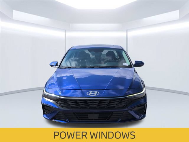 Used 2025 Hyundai Elantra SEL FWD image 10