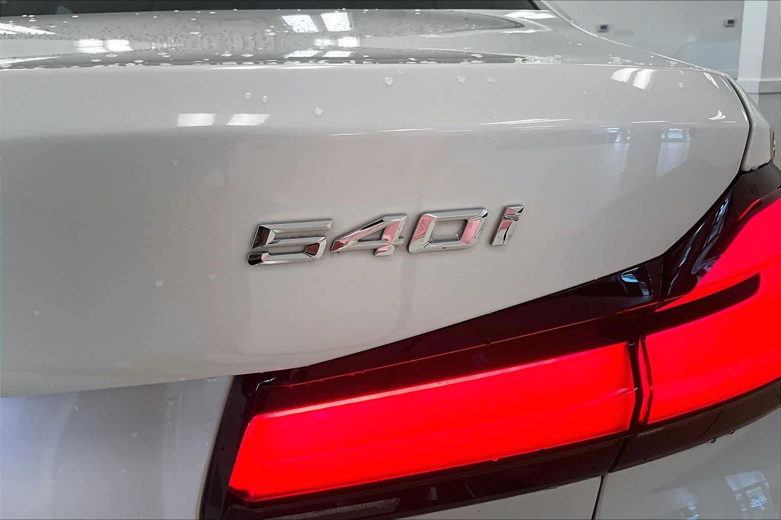 Used 2021 BMW 540i RWD image 28