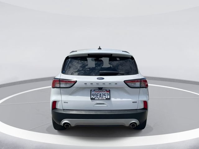 Used 2022 Ford Escape SE FWD image 5