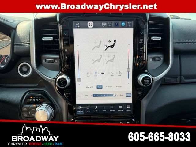Used 2024 RAM 1500 Laramie AWD/4WD image 18