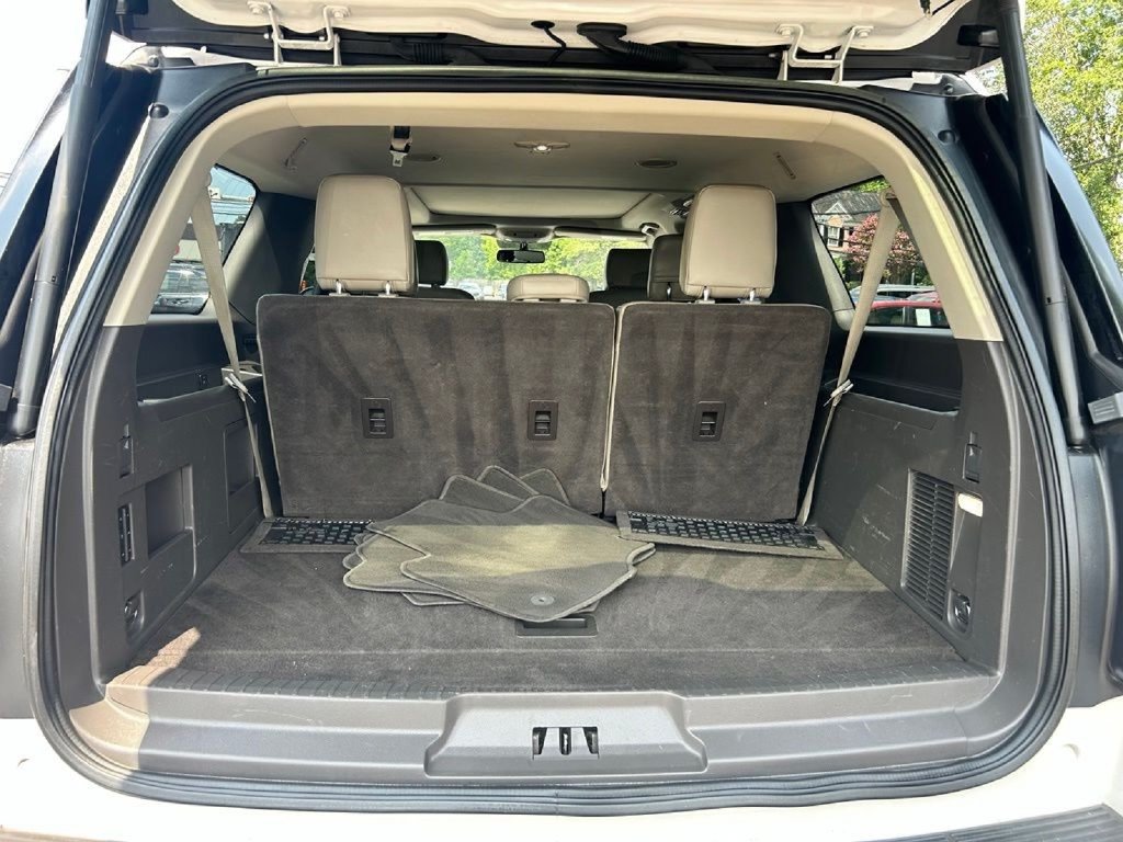 Used 2018 Ford Expedition Max XLT w/ Equipment Group 202A AWD/4WD image 29