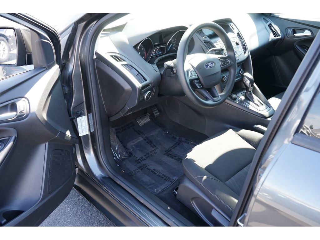 Used 2018 Ford Focus SE image 13