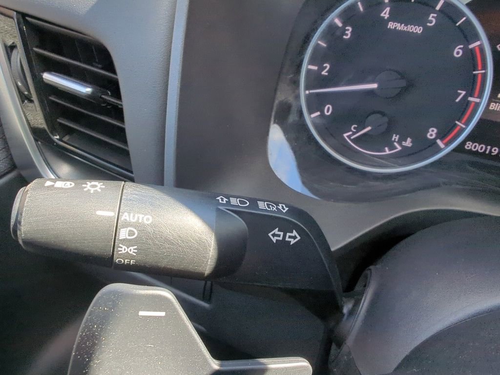 Used 2021 Nissan Rogue SV AWD/4WD image 23