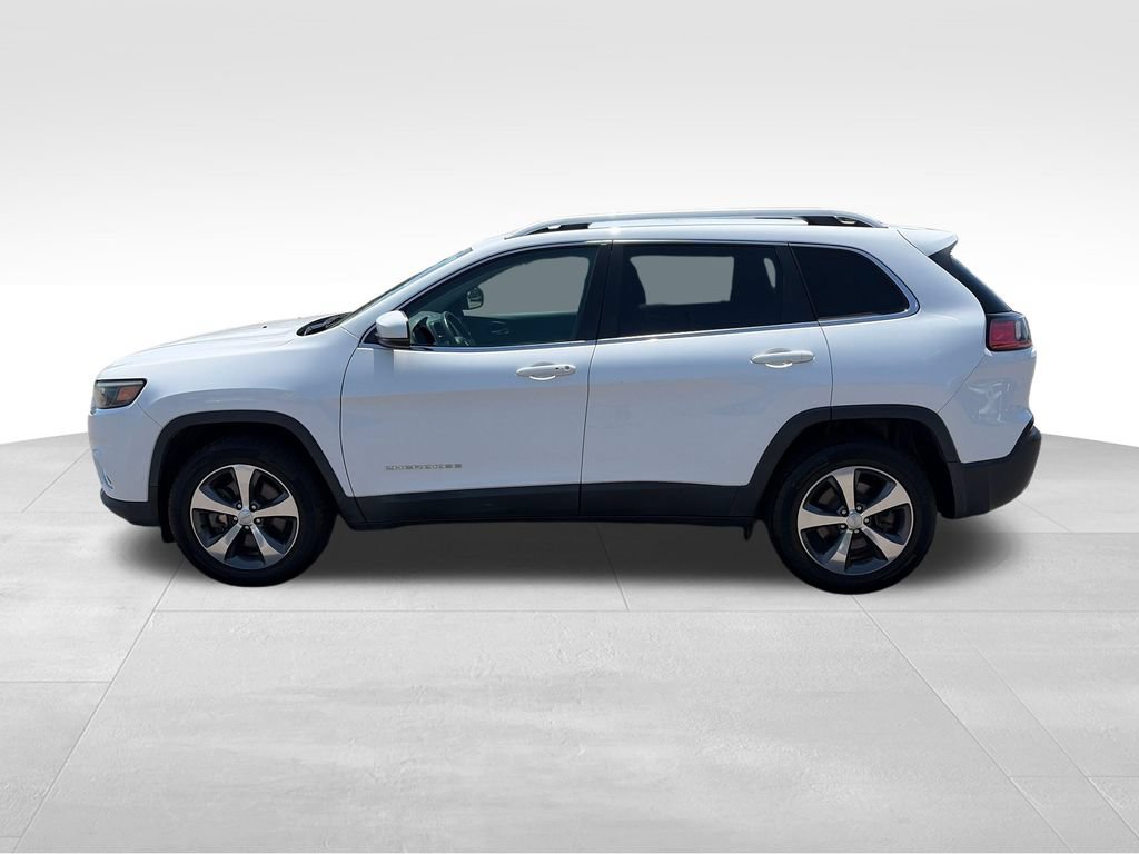 Used 2019 Jeep Cherokee Limited AWD/4WD image 2