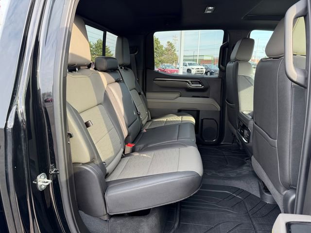 Used 2023 Chevrolet Silverado 1500 ZR2 w/ Technology Package image 18