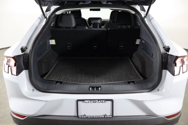 Used 2022 Ford Mustang Mach-E Select AWD/4WD image 16