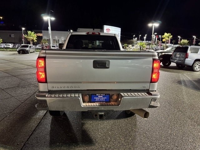 Used 2017 Chevrolet Silverado 2500 LT w/ LT Convenience Package image 9