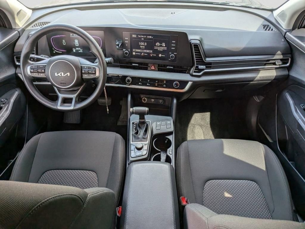 Certified 2024 Kia Sportage LX image 19