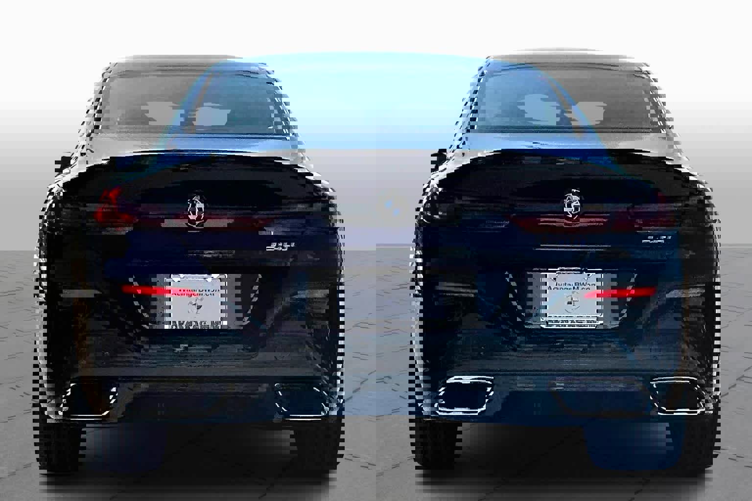 Used 2025 BMW 840i image 4