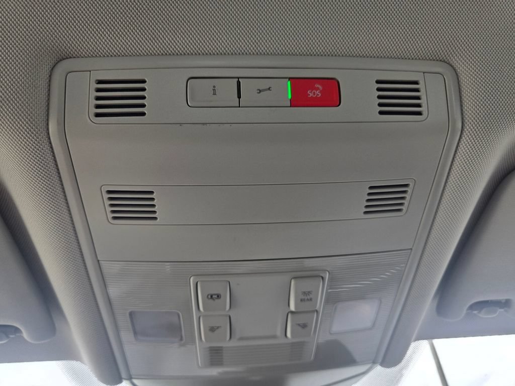 Used 2026 Volkswagen Jetta S FWD image 17