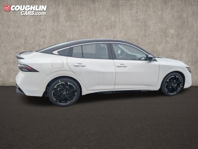 New 2026 Nissan Sentra SR image 9