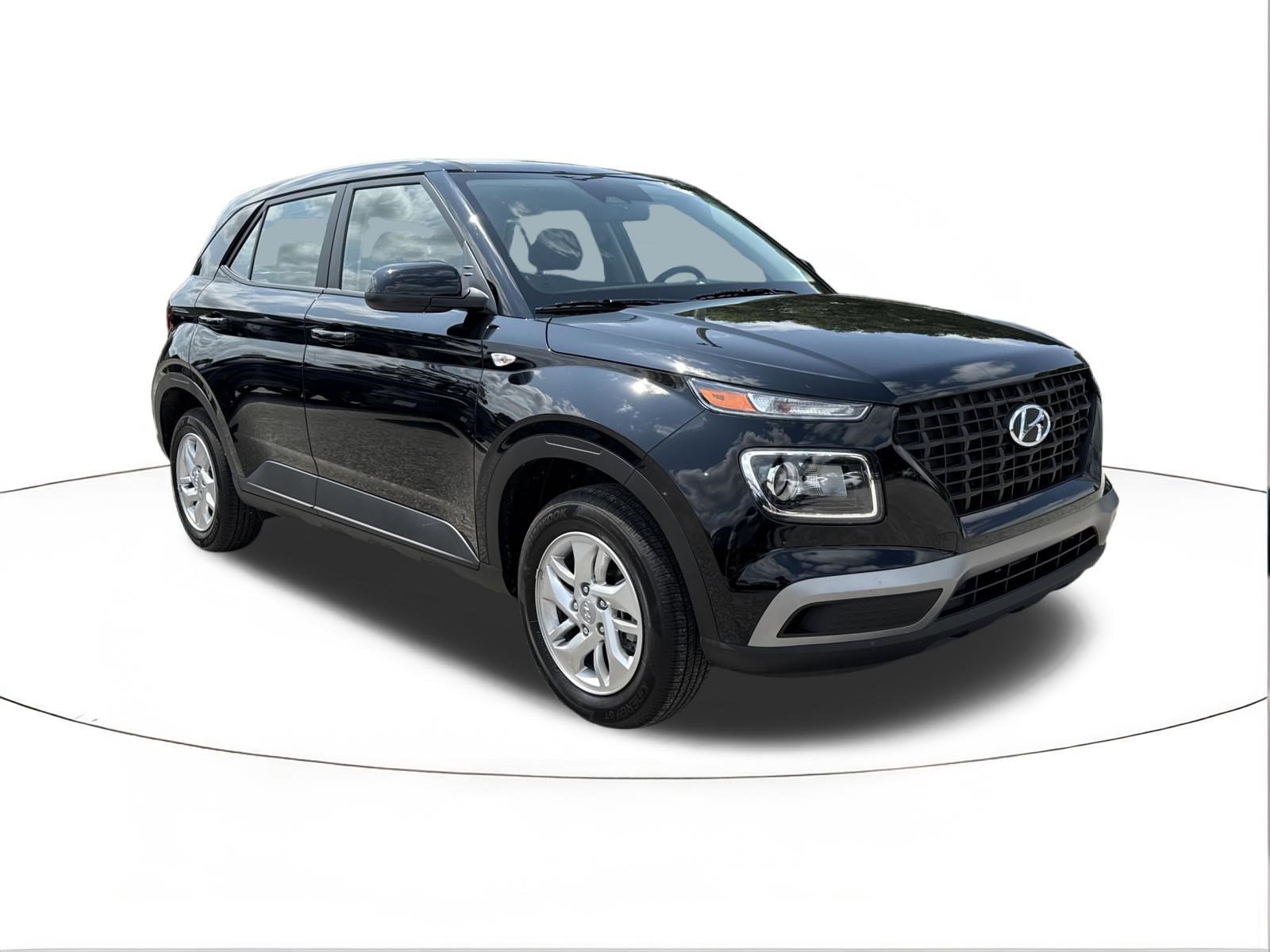 New 2026 Hyundai Venue SE