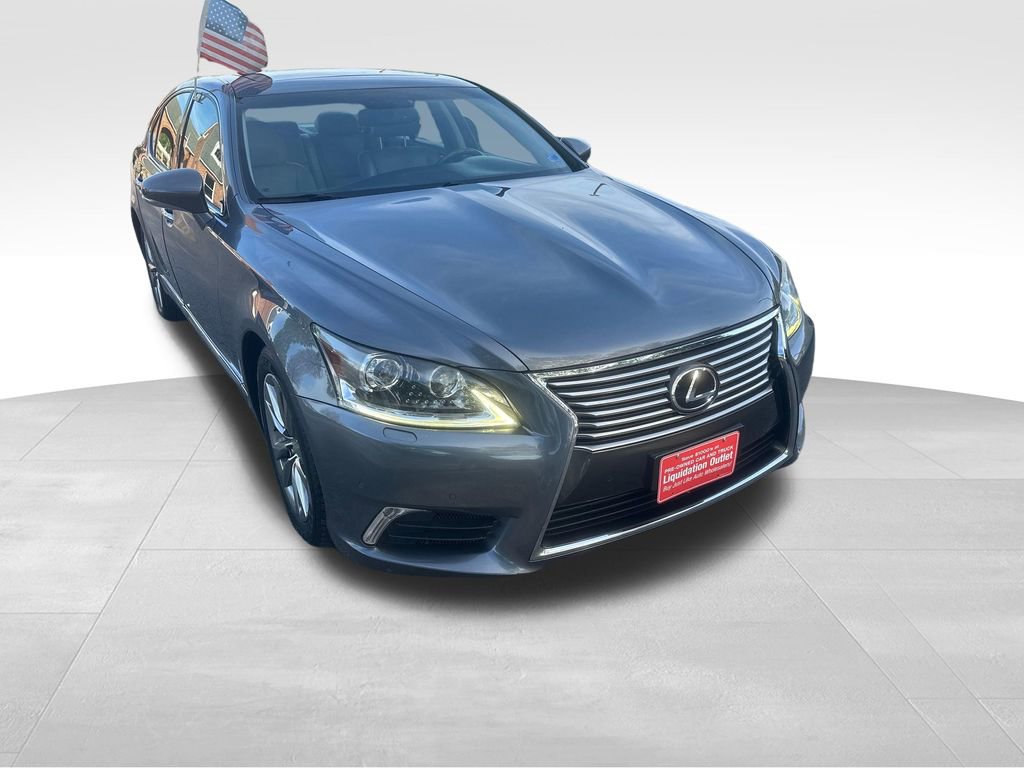 Used 2015 Lexus LS 460 AWD w/ Comfort Package image 37