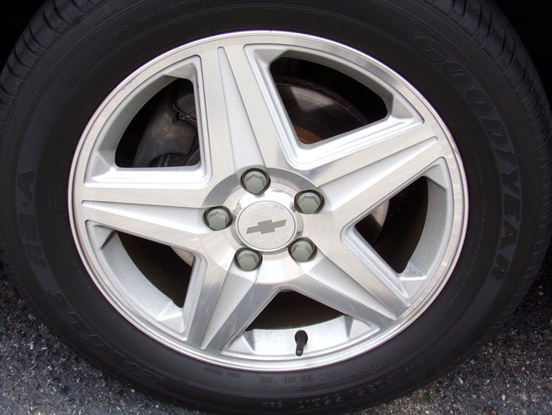 Used 2004 Chevrolet Impala SS w/ Preferred Equipment Group FWD image 20