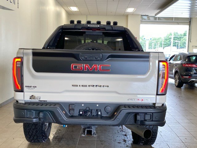 Used 2026 GMC Sierra 2500 AT4X w/ AT4X AEV Edition AWD/4WD image 8