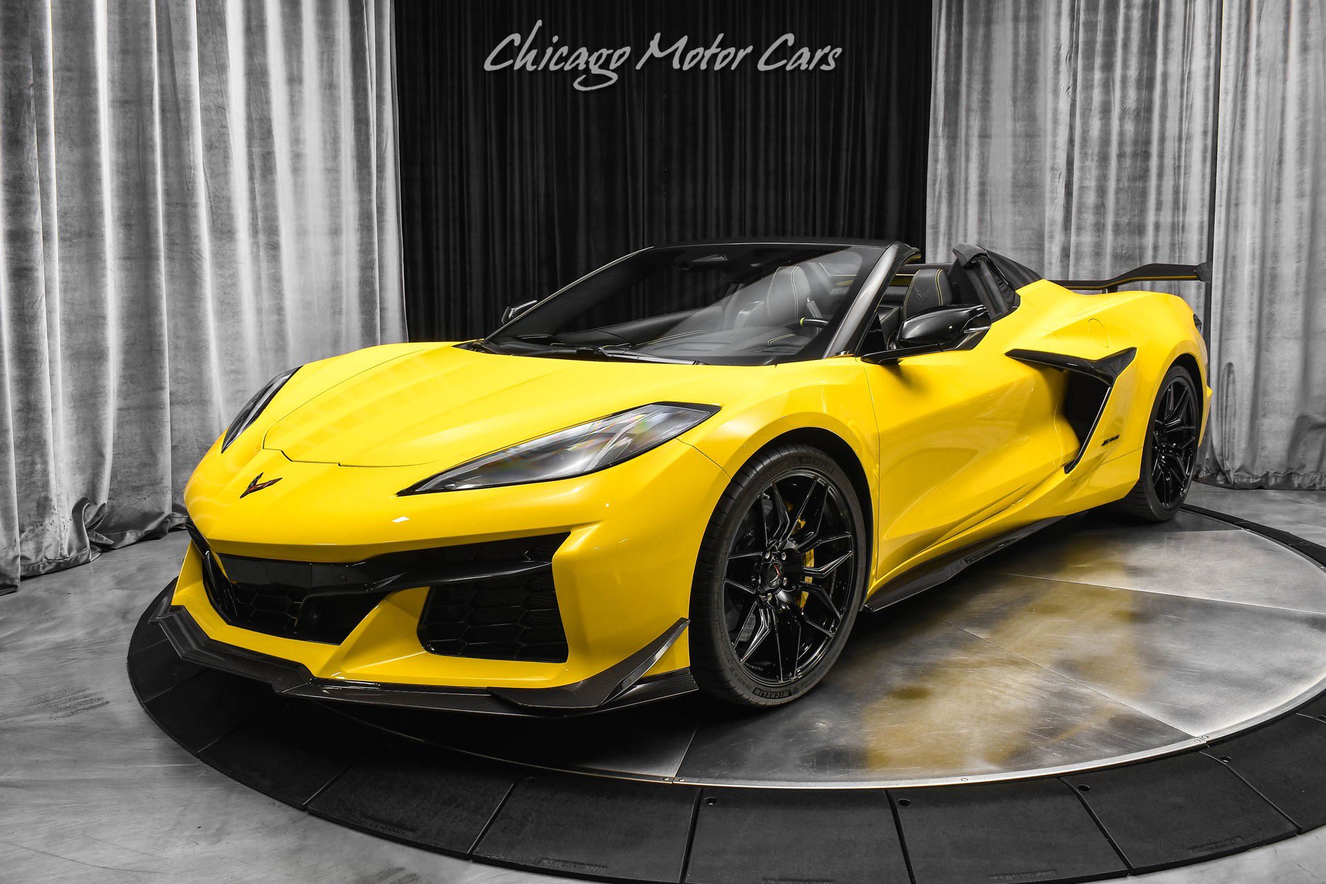 Used 2025 Chevrolet Corvette Z06 w/ Stealth Interior Trim Package image 31