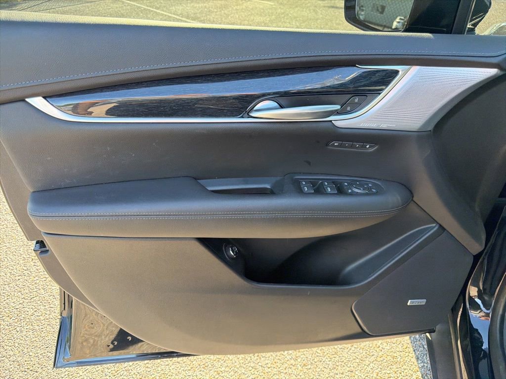 Used 2023 Cadillac XT5 Premium Luxury FWD image 19