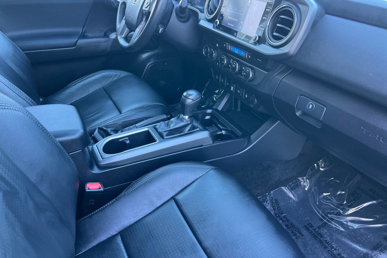 Certified 2021 Toyota Tacoma TRD Off-Road w/ TRD Premium Off Road Package AWD/4WD image 15
