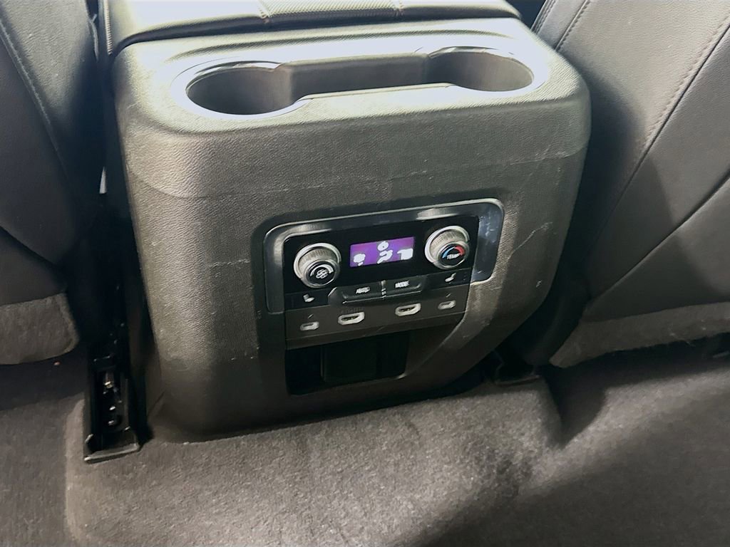 Used 2023 Chevrolet Suburban RST w/ Luxury Package image 29