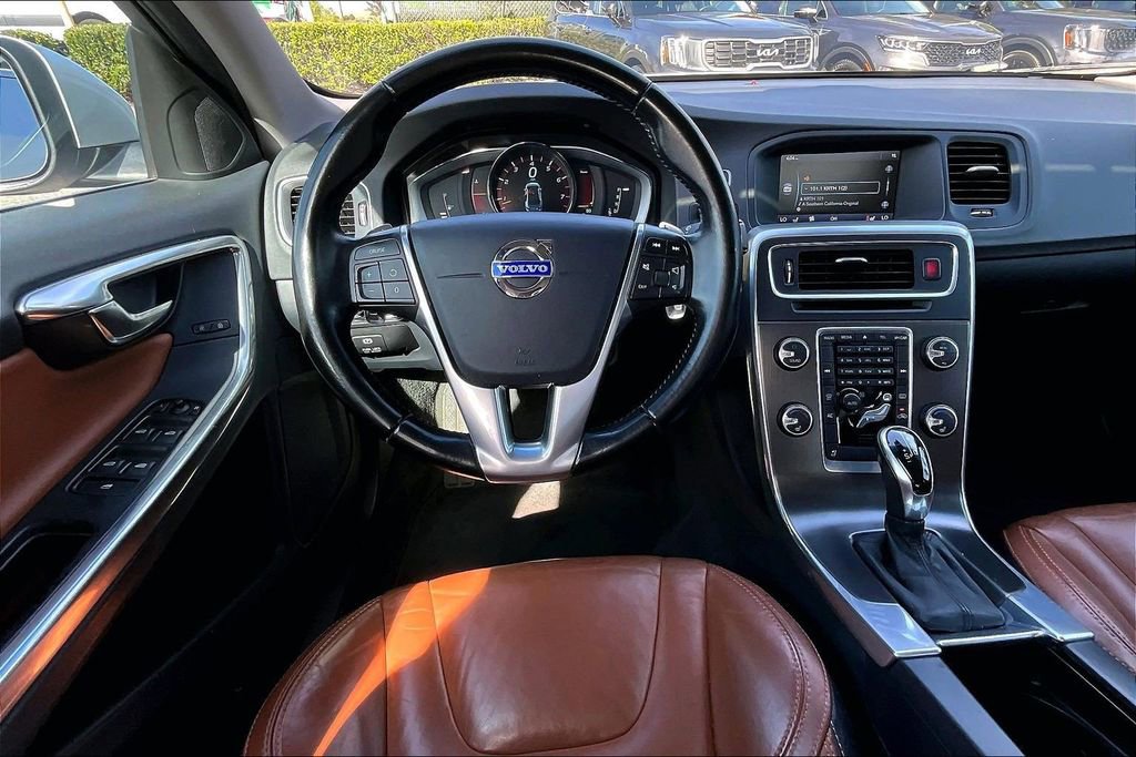 Used 2014 Volvo S60 T5 image 7