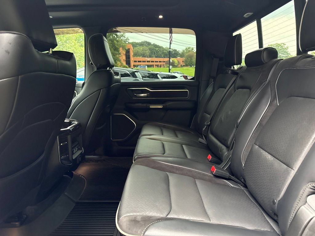 Used 2019 RAM 1500 Laramie AWD/4WD image 13