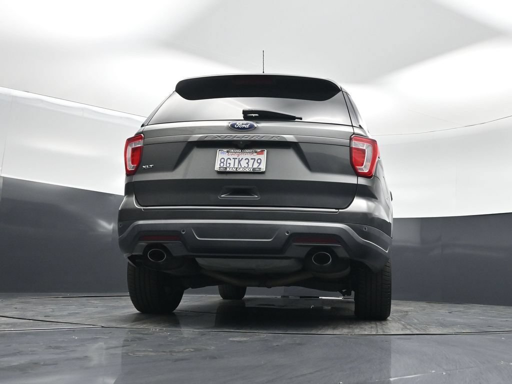 Used 2018 Ford Explorer XLT w/ Equipment Group 202A FWD image 48