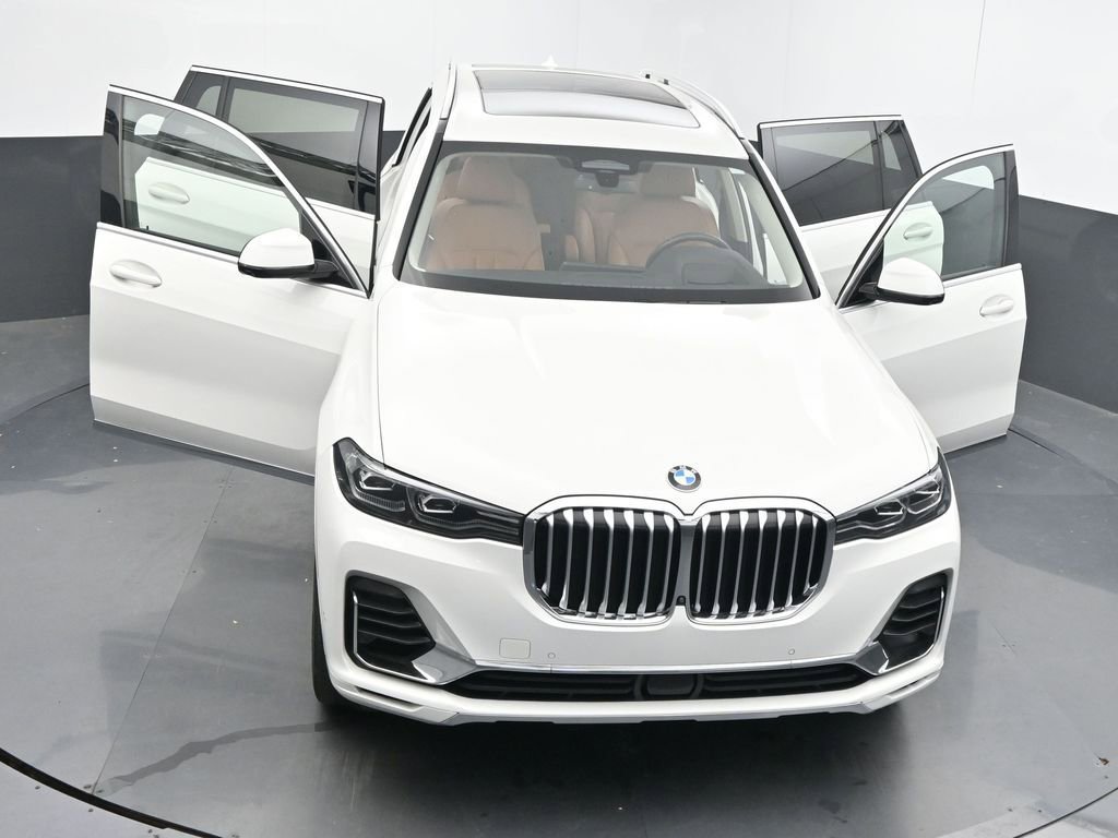 Used 2022 BMW X7 xDrive40i w/ Executive Package image 60