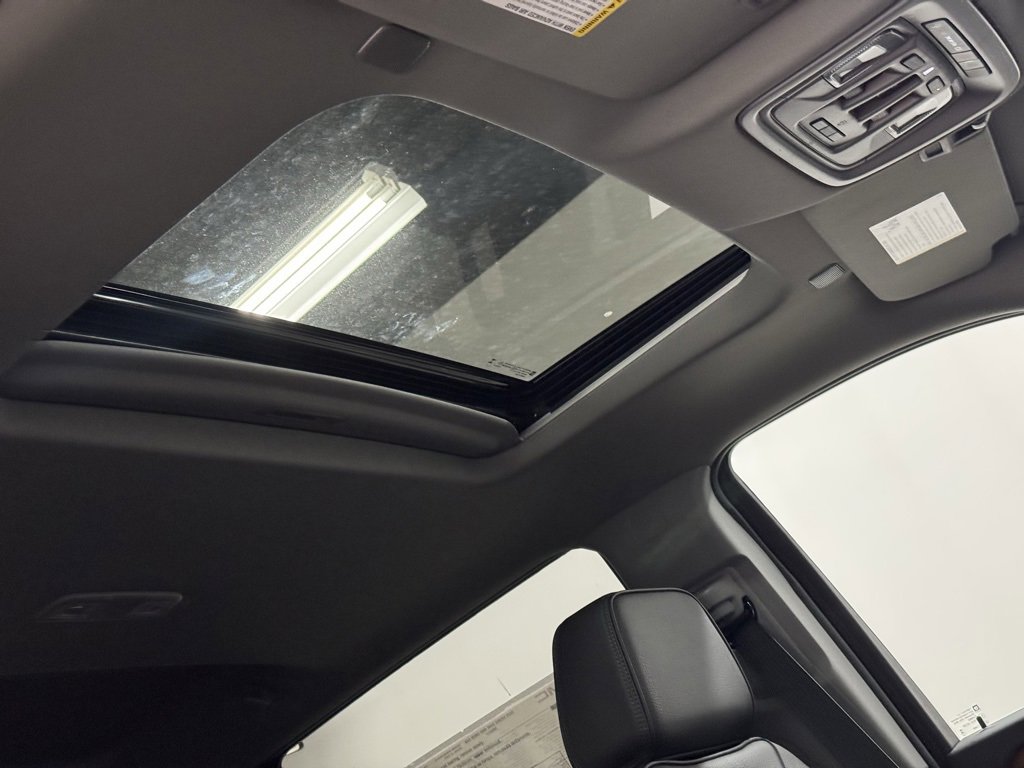 New 2025 GMC Sierra 2500 Denali w/ Max Trailering Package image 26