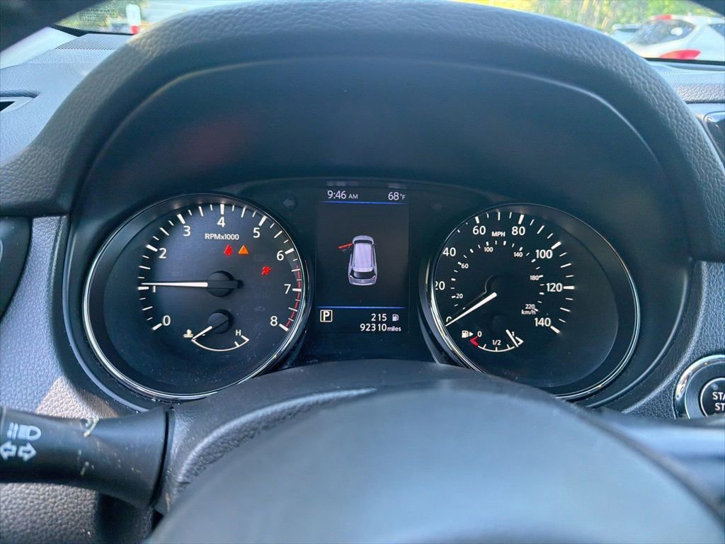 Used 2018 Nissan Rogue SL w/ Premium Package AWD/4WD image 10