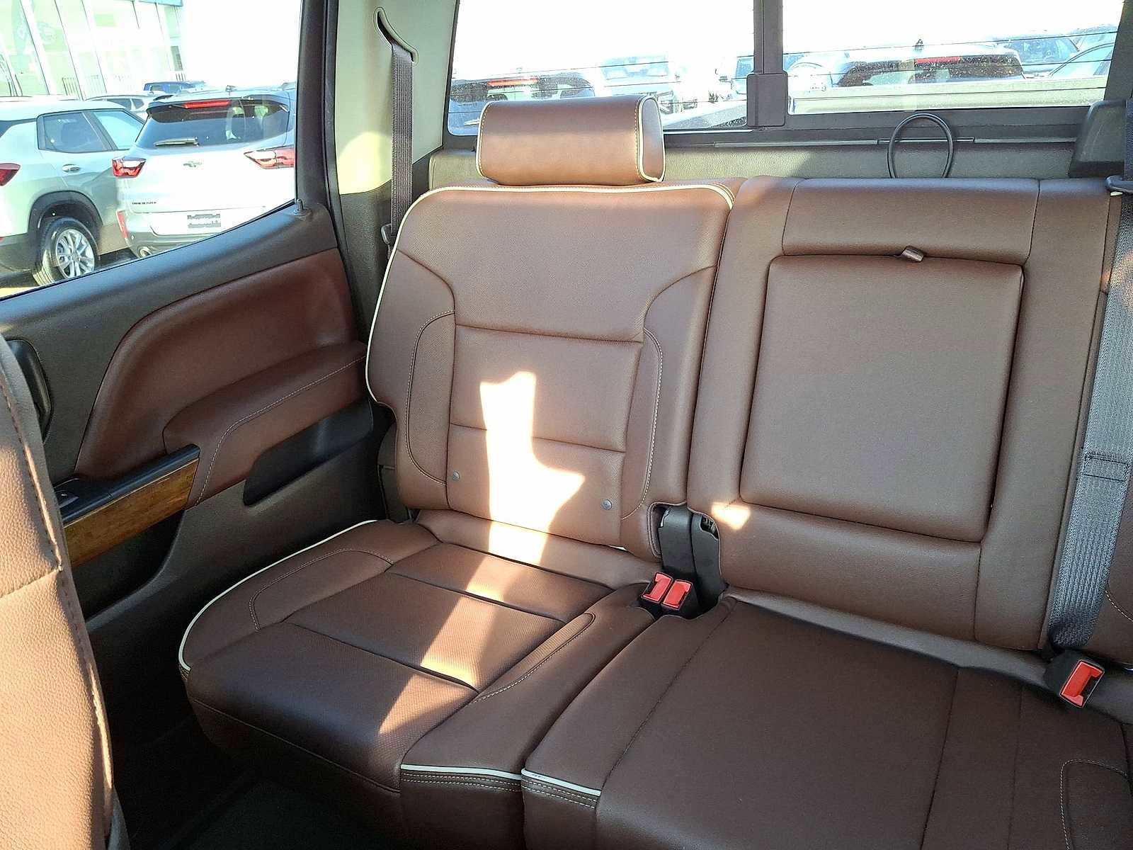 Used 2015 Chevrolet Silverado 1500 High Country w/ High Country Premium Package image 13